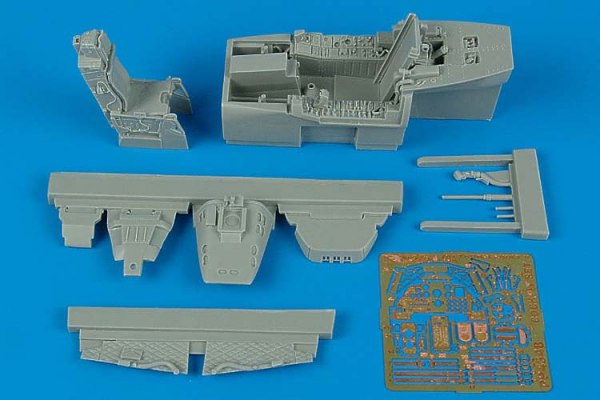 Fairchild A-10A Thunderbolt II cockpit set (designed to be used with Italeri kits)