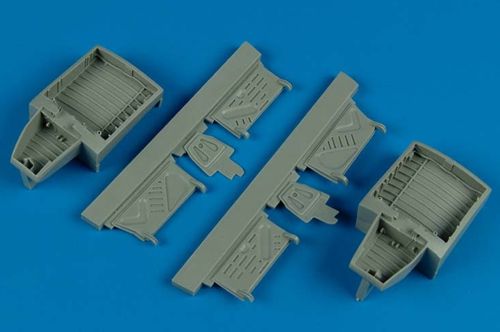 Vought F4U-7 Corsair wheel bay (designed to be used with Hasegawa kits)