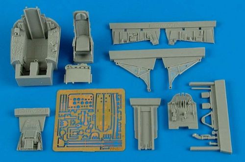 North-American F-100C Super Sabre - early cockpit set (designed to be used with Trumpeter kits)
