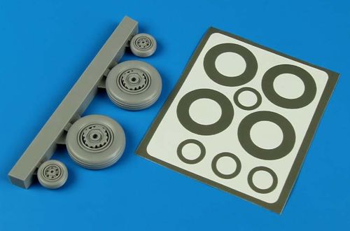 Grumman S-2F Tracker wheels & paint masks (designed to be used with Kinetic Model kits)