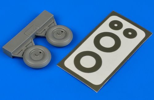 Yakovlev Yak-1/Yak-1B wheels & paint masks (designed to be used with Academy, Accurate Miniatures, Eduard and Hobby 2000 kits)