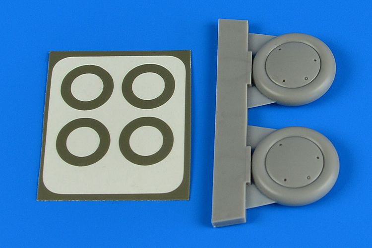 Gloster Gladiator wheels & paint masks (designed to be used with Eduard kits and Roden kits)[Sea Mk.I Mk.II]