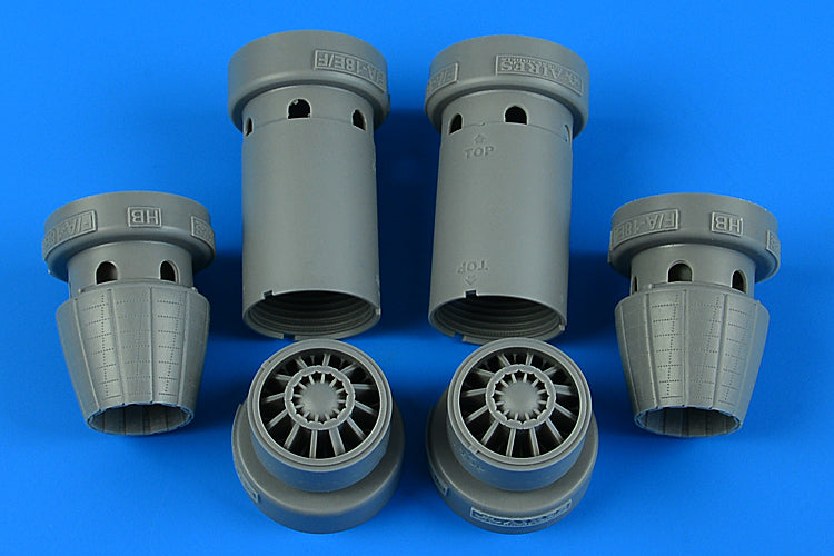 Boeing F/A-18E/F Super Hornet exhaust nozzles - opened (designed be used with Hobby Boss kits)[F/A-18F]