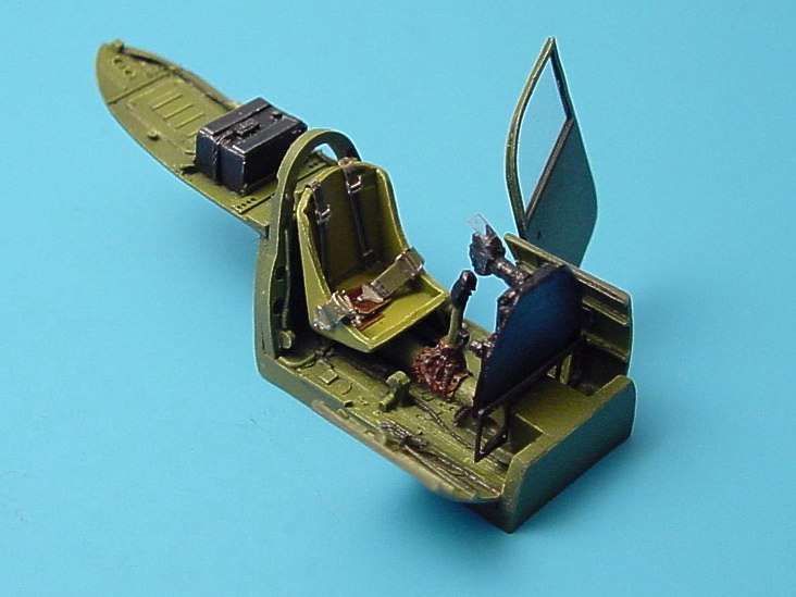 Bell P-39Q/N Airacobra cockpit (designed to be used with Academy kits)