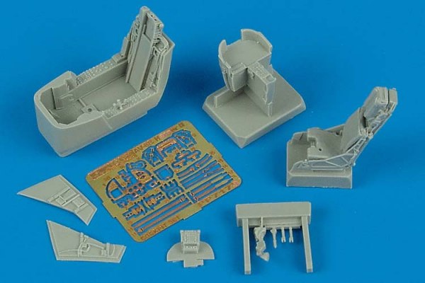 McDonnell-Douglas AV-8B Harrier II cockpit set (designed to be used with Hasegawa kits)