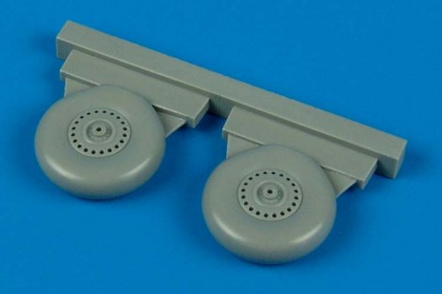 Vickers Wellington wheels + paint mask (designed to be used with Trumpeter kits)[Mk.IC	 Mk.III Mk.X Mk.XIV]