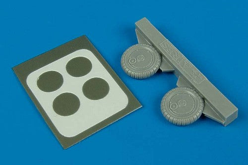 Messerschmitt Bf-109G-6 wheels and paint masks (designed to be used with Hasegawa kits)