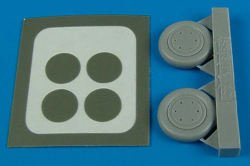 Douglas SBD Dauntless wheels and paint masks (designed to be used with Airfix, Hasegawa and Hobby 2000 kits) [ SBD-1 SBD-2 A-24 A-24B SBD-3 SBD-4 SBD-5 SBD-6]