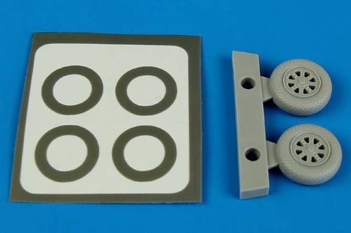 Grumman F6F Hellcat wheels (type A) & paint masks (designed to be used with Academy, Airfix, Cyber-Hobby, Eduard kits, Frog, Hasegawa and Novo kits) [F6F-3 Hellcat F6F-5N F6F-5 Mk.I / Mk.II]