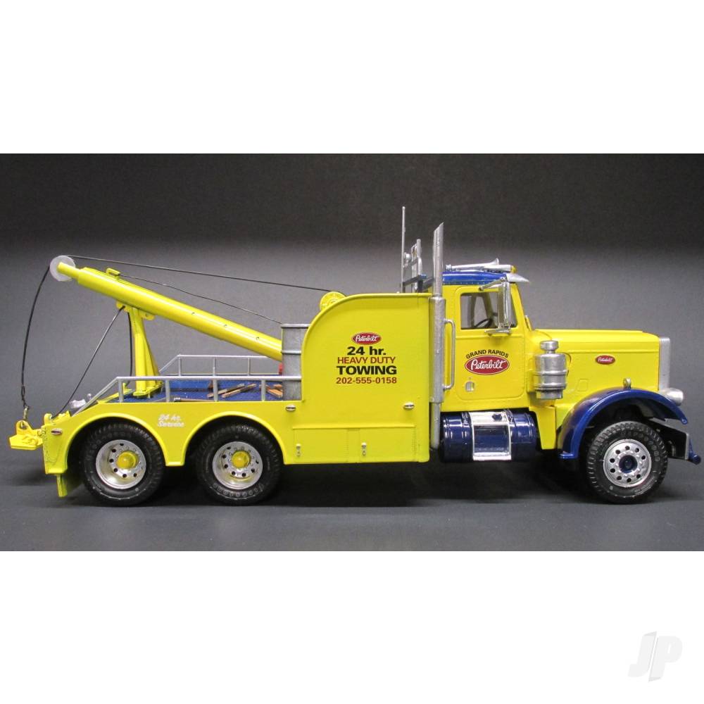 AMT Peterbilt 359 Wrecker AMT1133 8