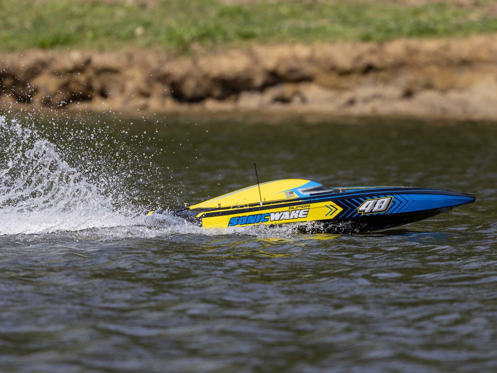 ProBoat Super Sonicwake 48" 8S Self-Righting Brushless Deep-V RTR