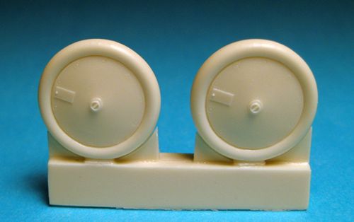 Albatros D.V and Albatros D.Va Wheels (designed to be used with Eduard kits)