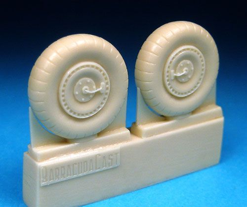 WWII Soviet Fighter Mainwheels. This set contains a pair of highly detailed, accurate resin mainwheels as fitted to the Mikoyan MiG-3, Yakovlev Yak-7A, Yak-9, Lavochkin LaGG-3, La-5, La-5FN, La-7. Fits any 48th kit. Master patterns by Mike Good.