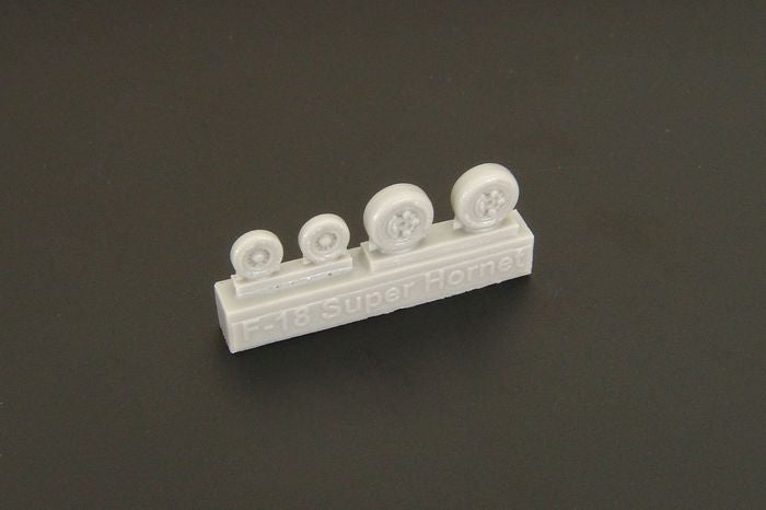Boeing F/A-18E Super Hornet wheels set (designed to be used with Dragon and Revell kits)
