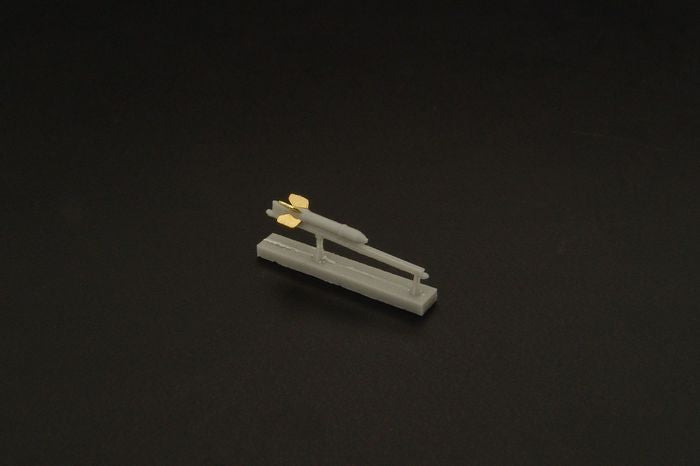 Soviet rockets RS-82. Resin set of soviet RS82 airborne rockets