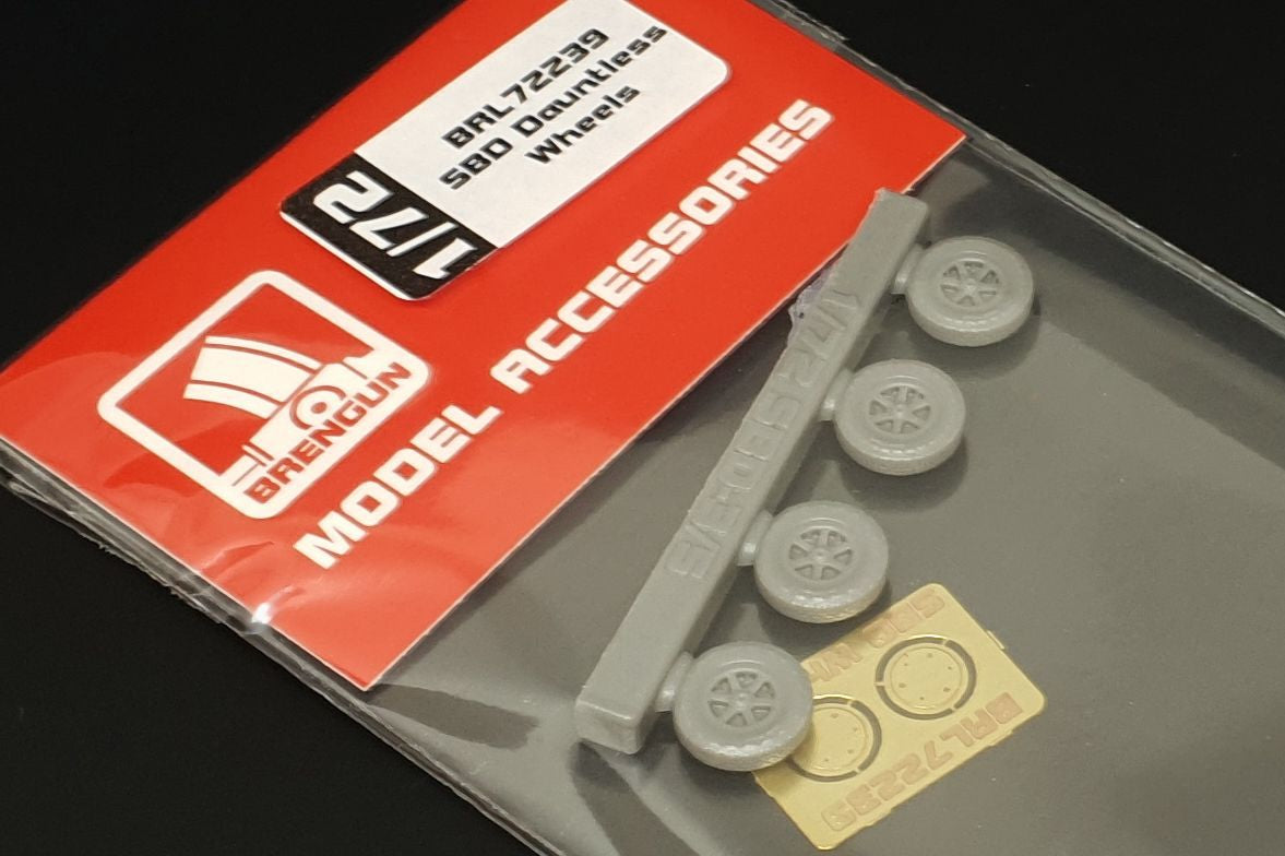 Douglas SBD Dauntless Wheels Designed to be used with Airfix, Hasegawa and Hobby 2000 kits) [SBD-2/SBD-3 SBD-4/SBD-5]