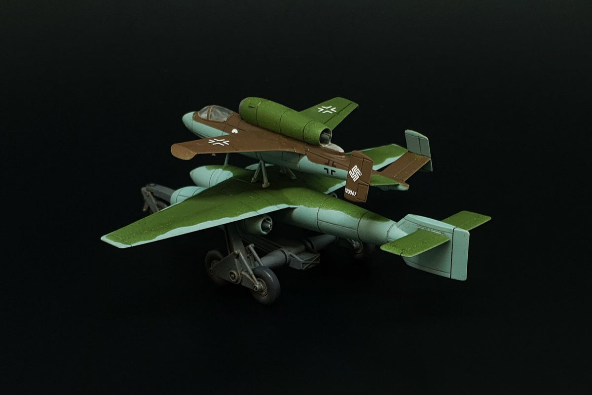 Mistel 5 (Heinkel He-162 A + Arado E-377)	resin constr. kit of german Mistel flying bomb