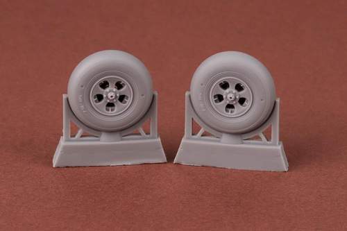 Supermarine Spitfire /Seafire 5-spoke wheels (designed to be used with Airfix kits) [Mk.Vb Mk.IA]