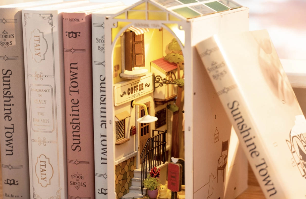 Book nooks collection image