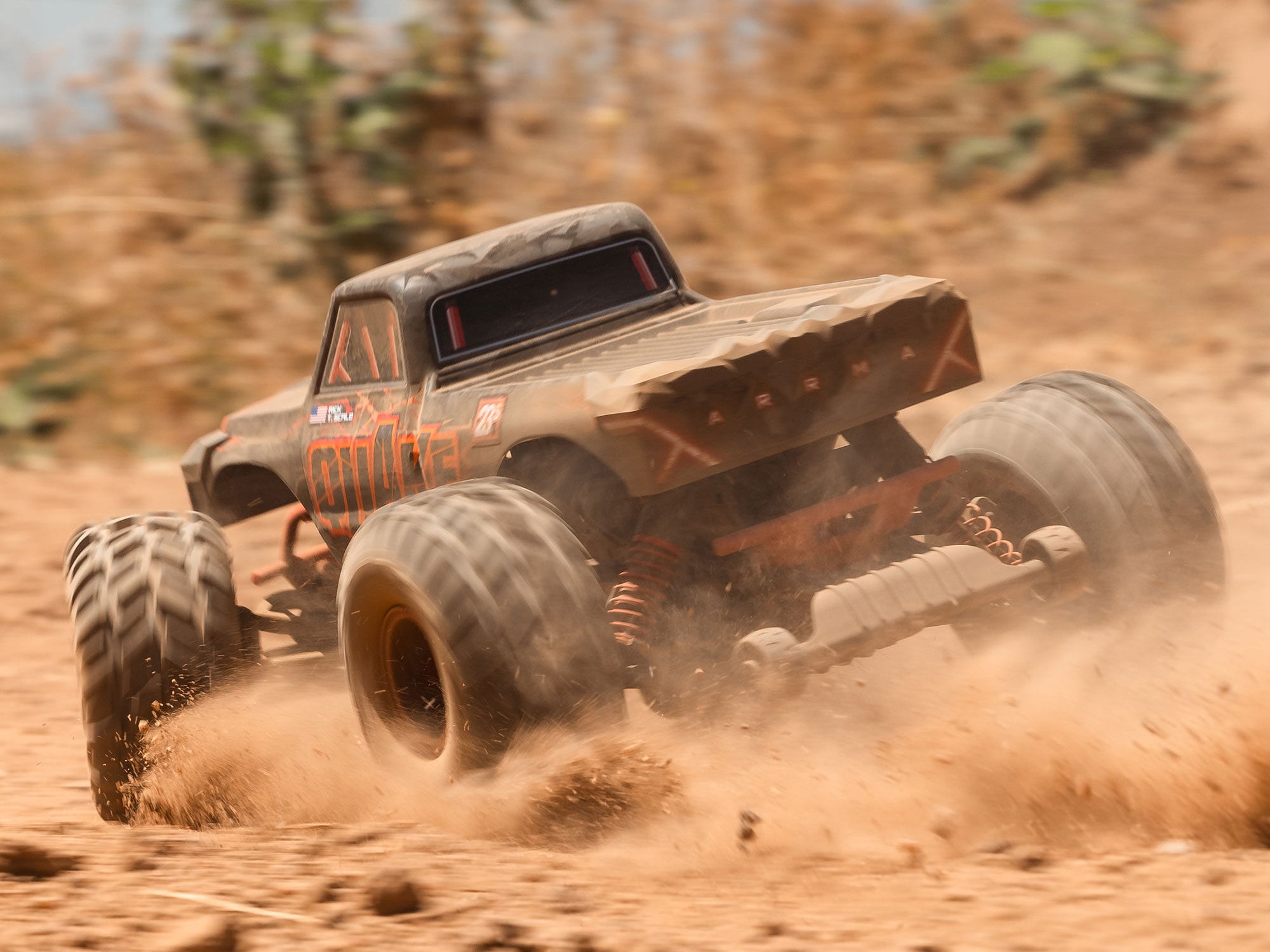 Arrma 1/10 QUAKE 223S DSC 2WD RTR Brushless Monster Truck - Red
