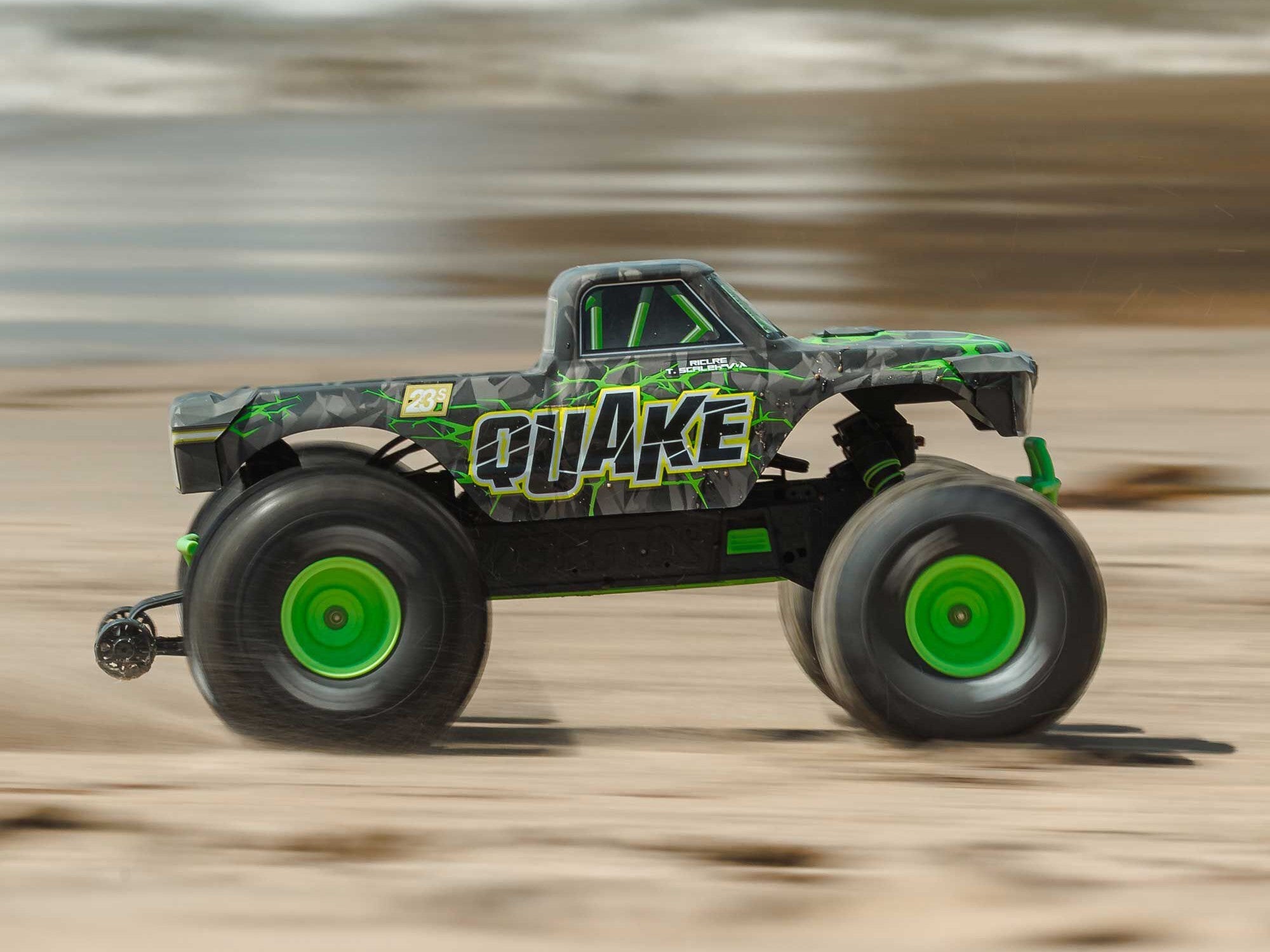 Arrma 1/10 QUAKE 223S DSC 2WD RTR Brushless Monster Truck - Green