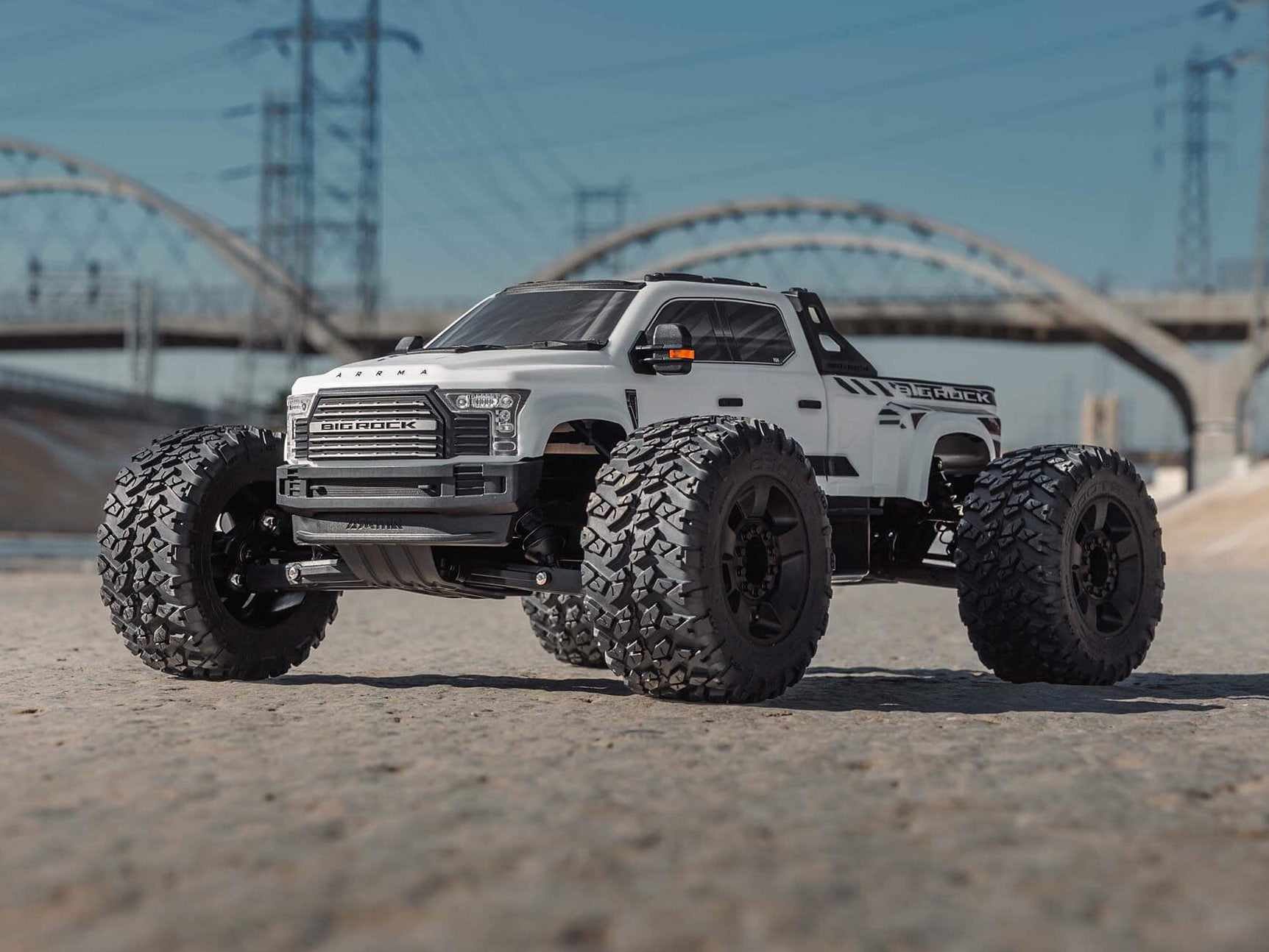 1/7 BIG ROCK 6S 4x4 BLX Monster Truck RTR, White