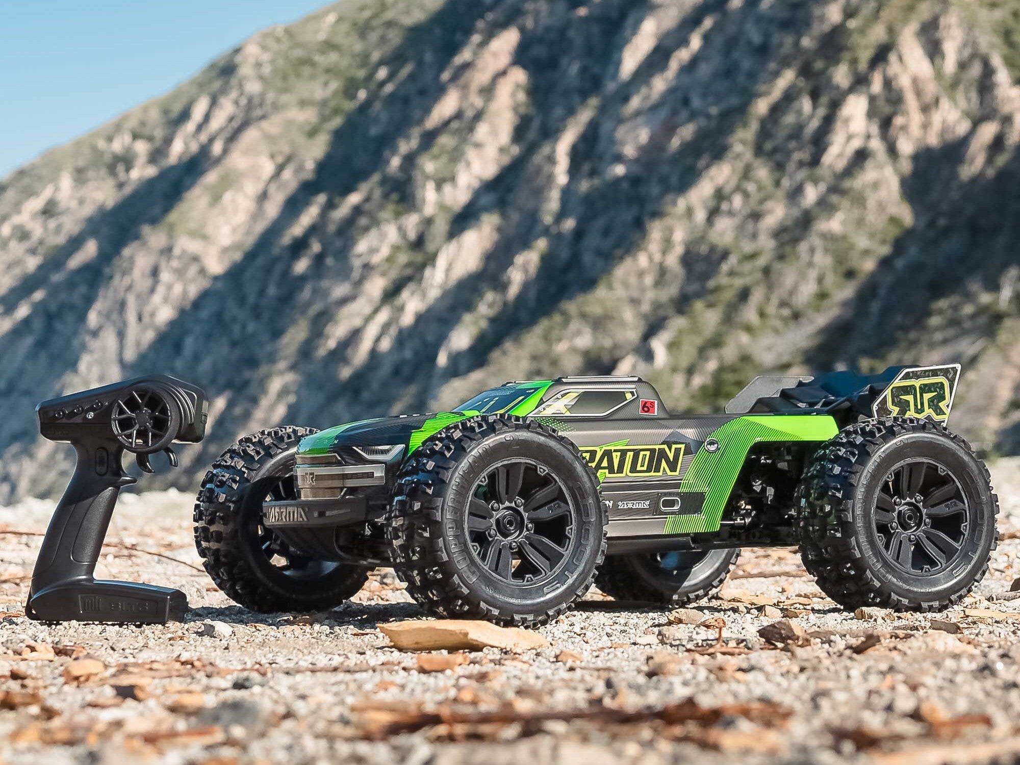Arrma 1/8 KRATON 6S V6 4X4 BLX Speed Monster Truck RTR Blue/RedC-ARA8608V6T5