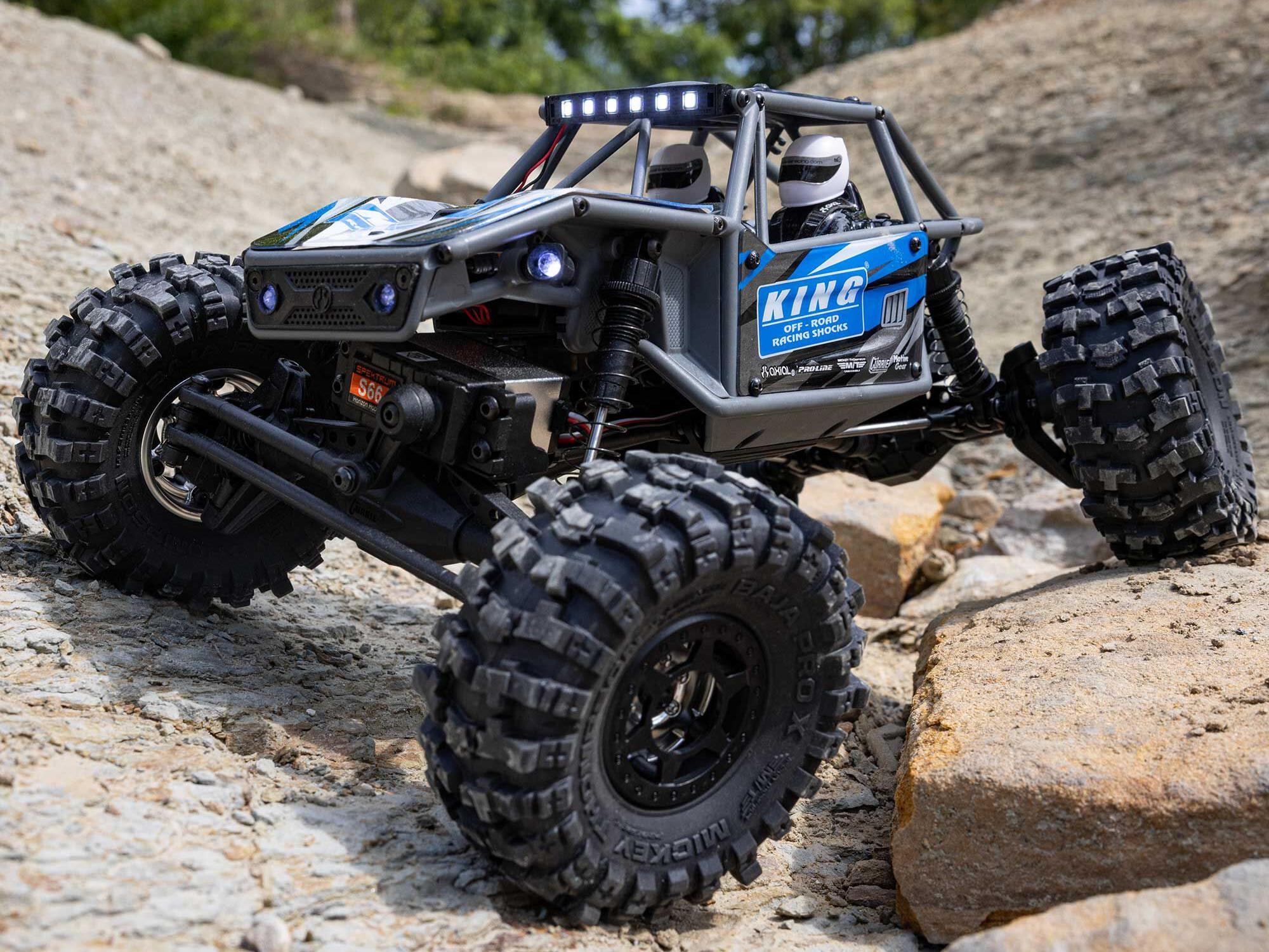 Axial 1/18 UTB18 Capra 4WS 4WD Trail Buggy RTR with Bat/Chg Blue C-AXI-1750T1