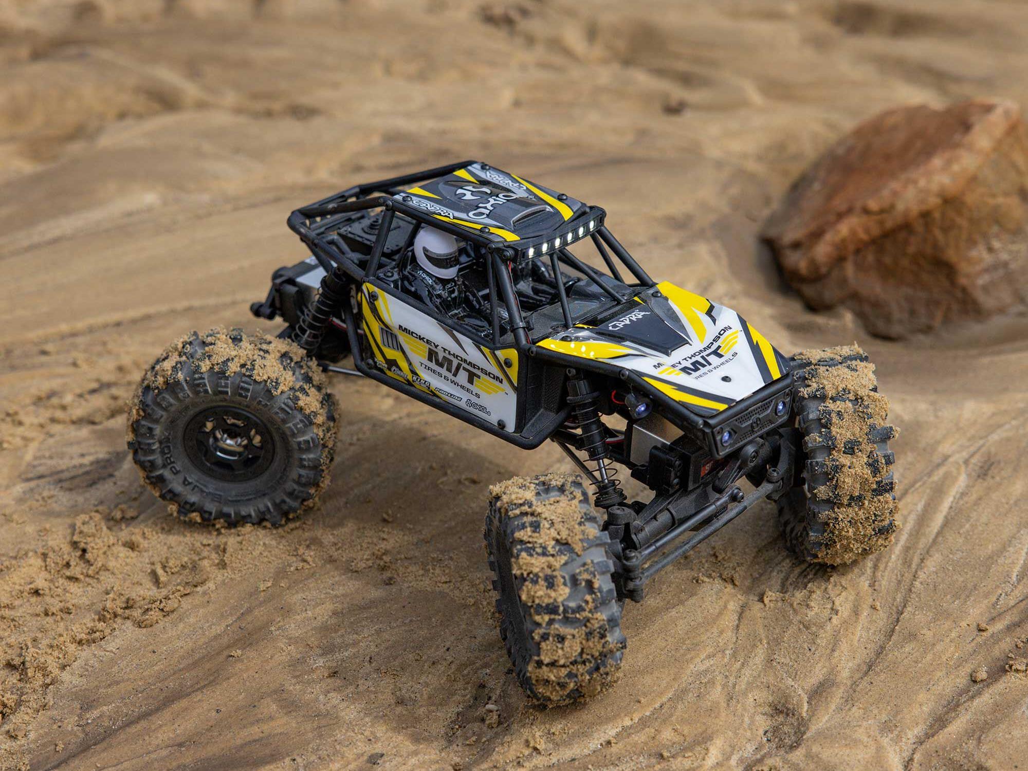 Axial 1/18 UTB18 Capra 4WS 4WD Trail Buggy RTR with Bat/Chg Yellow C-AXI-1750T2