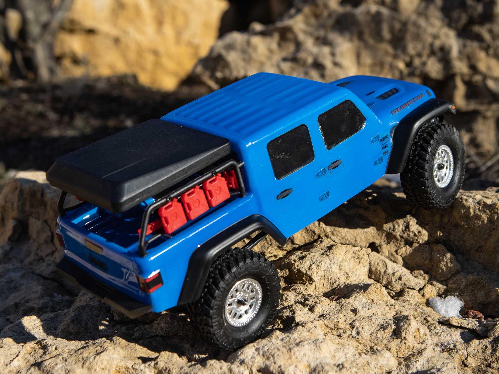 1/24 SCX24 Jeep JT Gladiator 4WD Rock Crawler Brushed RTR, B