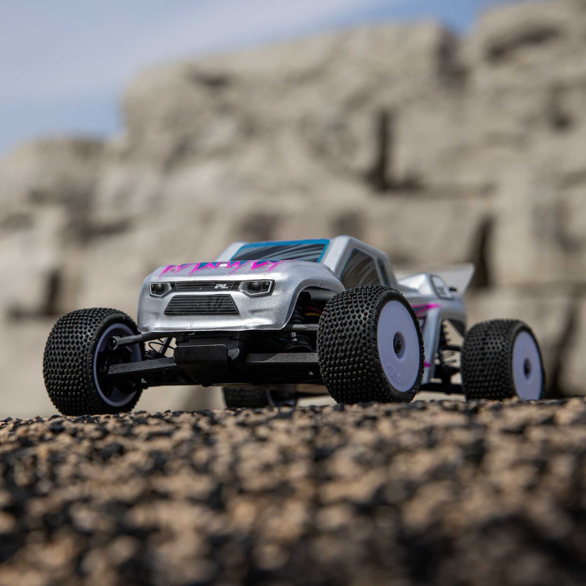 Losi 1/28 Micro-T 2WD Stadium Truck RTR Silver A C-LOS-1392T2 
