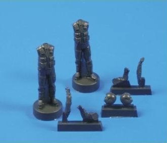 Bell AH-1 Cobra pilots x 2 standing figures (designed to be used with Academy, Italeri and MRC kits)[AH-1W AH-1Z AH-1T] (Special Hobby sold out November 2023)