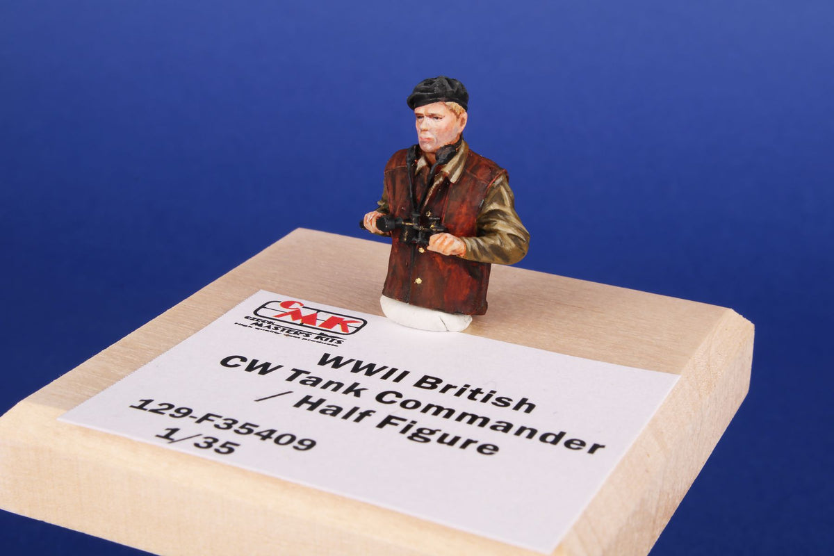 WWII British CW Tank Commander / Half Figure 1/35 British tank commander half figure, late WW2 period. 3D printed, the detail level and natural pose stand out. (All models are supplied unpainted)