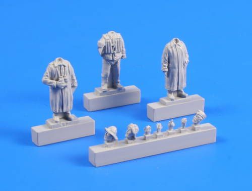 U-Boot U-IXC Crew with Raincoats (designed to be used with Revell kits)