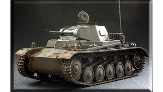 1/35 Pz.Kpfw.II Ausf.C with Interior, 4 Figures & Accessories