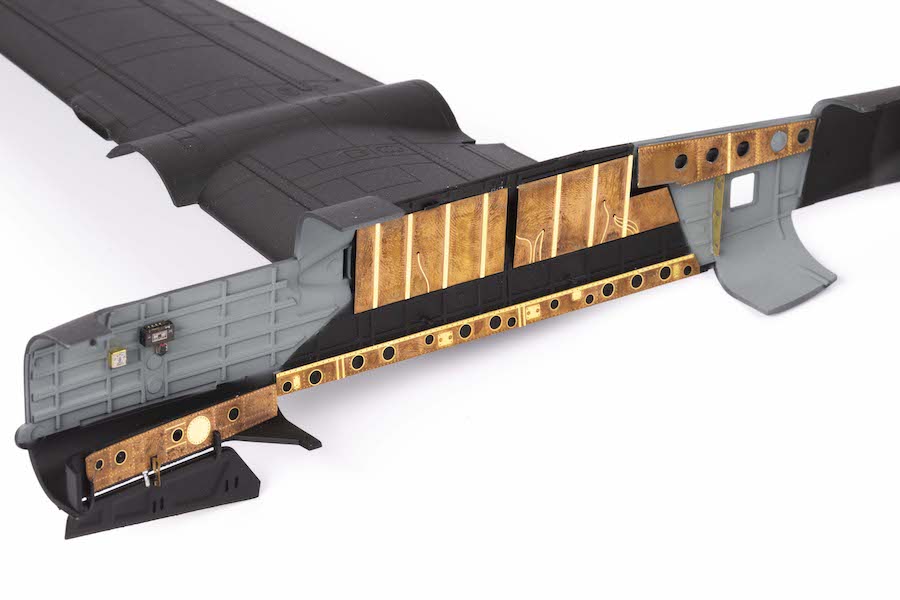 Douglas B-26K Invader exterior & undercarriage (designed be used with ICM UA UK kits)
