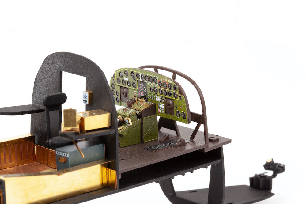 Consolidated B-24D Liberator cockpit & engines 1/48 (designed to be used with Hobby Boss kits)