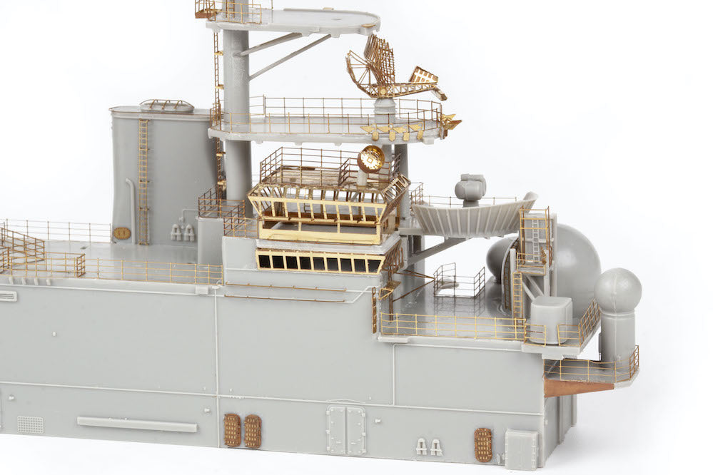 USS Wasp LHD-1 part 3 1/350 (designed to be used with Trumpeter kits)