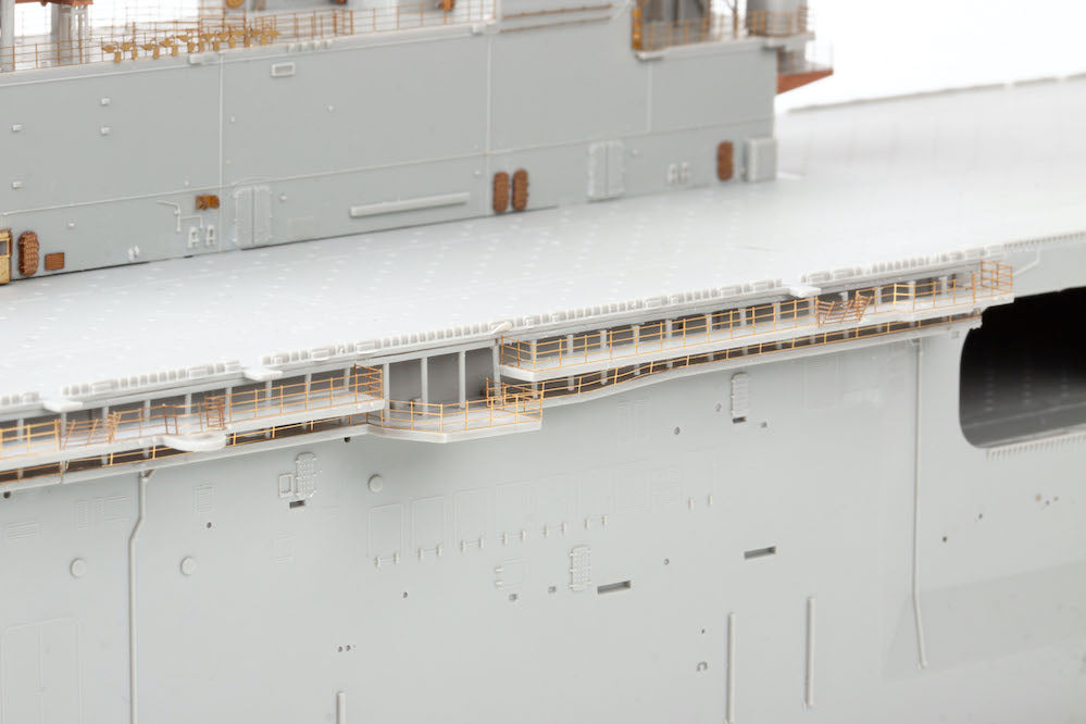 USS Wasp LHD-1 part 4 1/350 (designed to be used with Trumpeter kits)