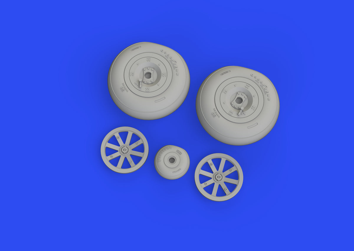 Curtiss Hawk 81-A2 wheels (designed to be used with Great Wall Hobby kits)