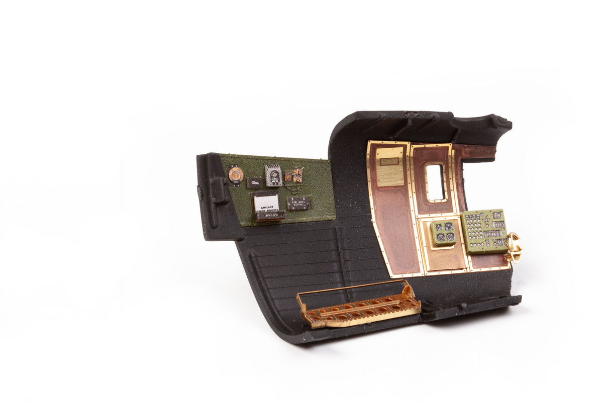 Consolidated B-24D Liberator cockpit & engines 1/72 (designed to be used with Airfix kits)