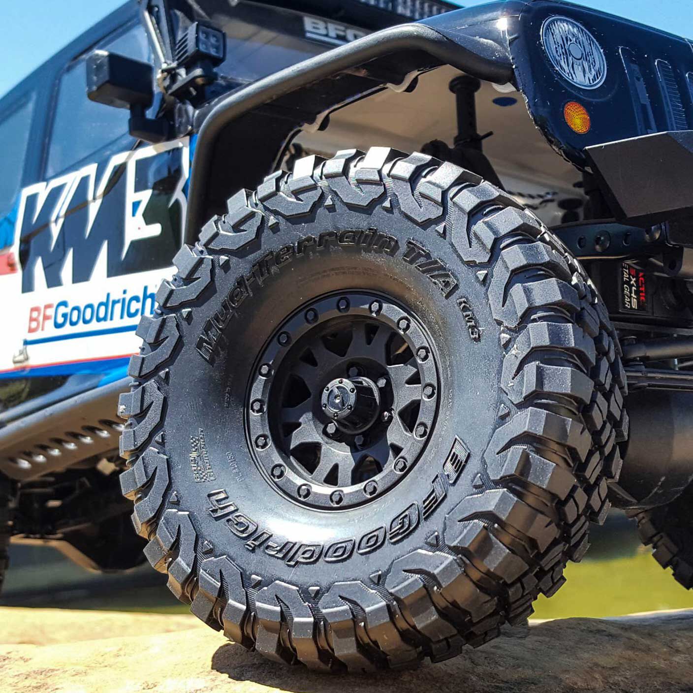 1/10 BFG T/A KM3 Predator Front/Rear 1.9" Rock Crawling Tire