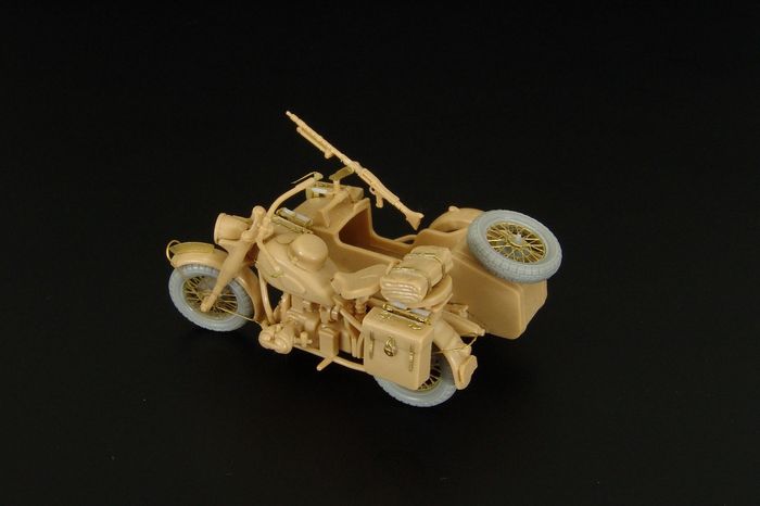 German Motorcycle and Sidecar (designed to be used with Tamiya kits)