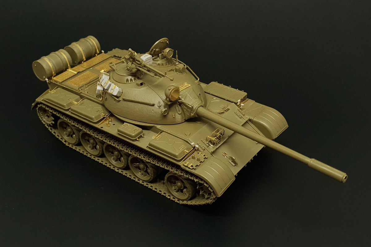 Soviet T-55 (designed to be used with Tamiya kits)