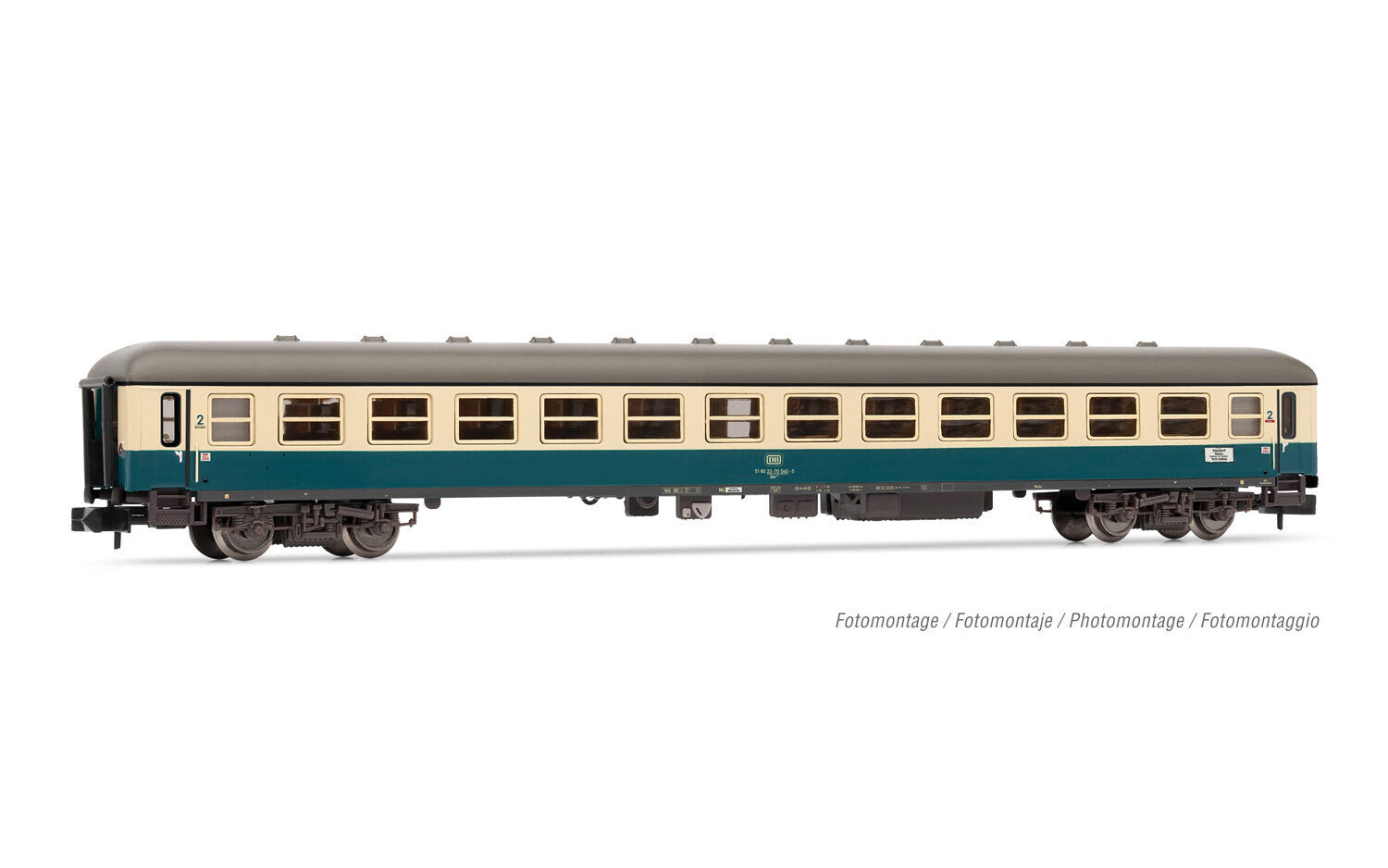 DB 2nd class coach Bm234 blue beige livery with black frame MD 36 bogies period IV