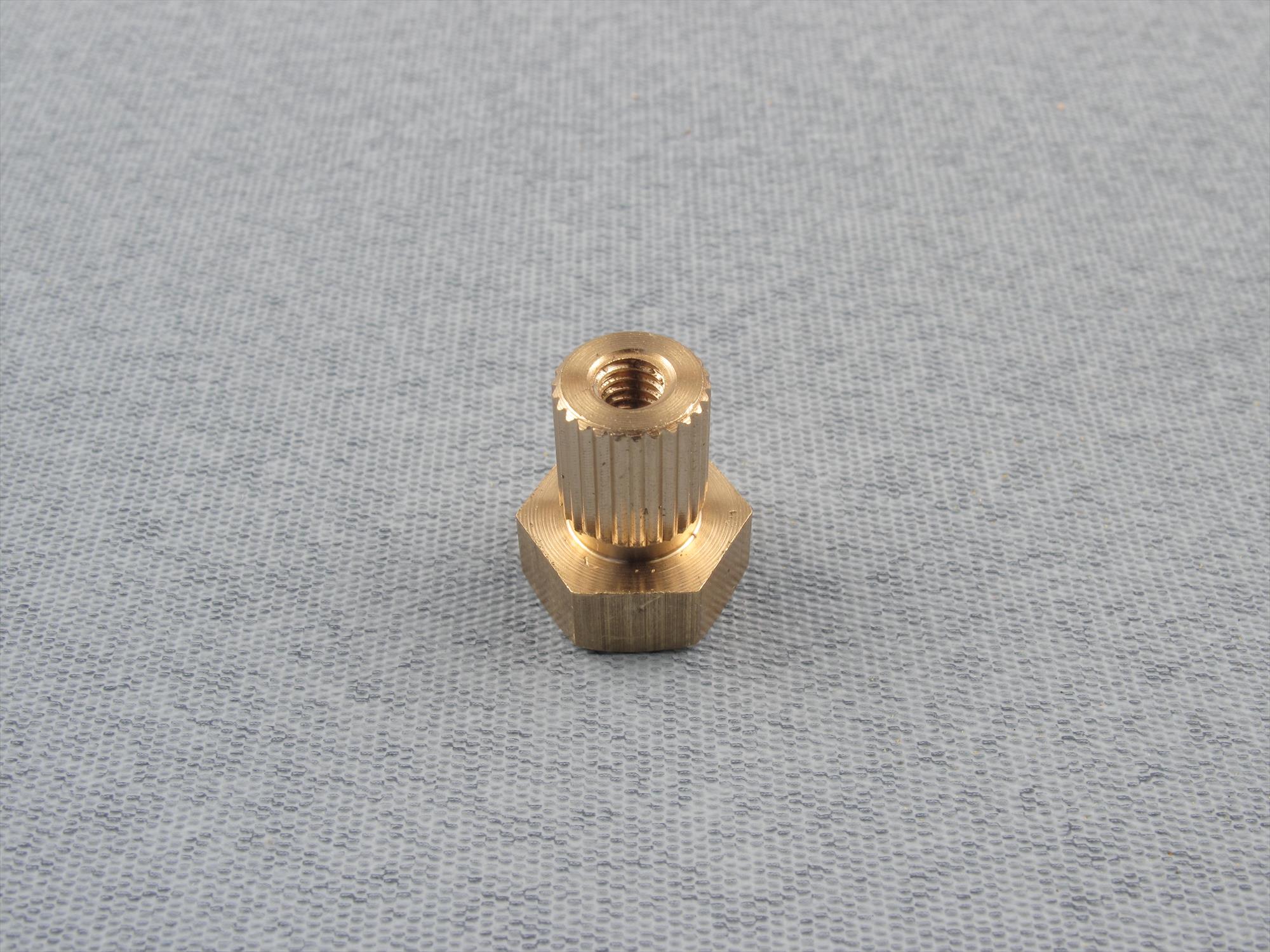 Couple - Tapped Insert M4x0.7
