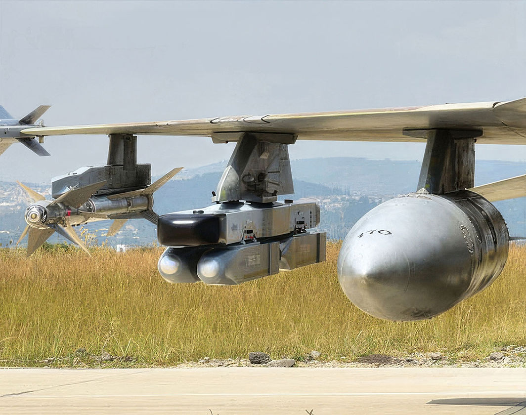 ‘Spice 250’ Gliding Bombs Contains 8 bombs with 2 quadrant racks. Includes: 3D resin printed parts, decals and assembly instructions.
