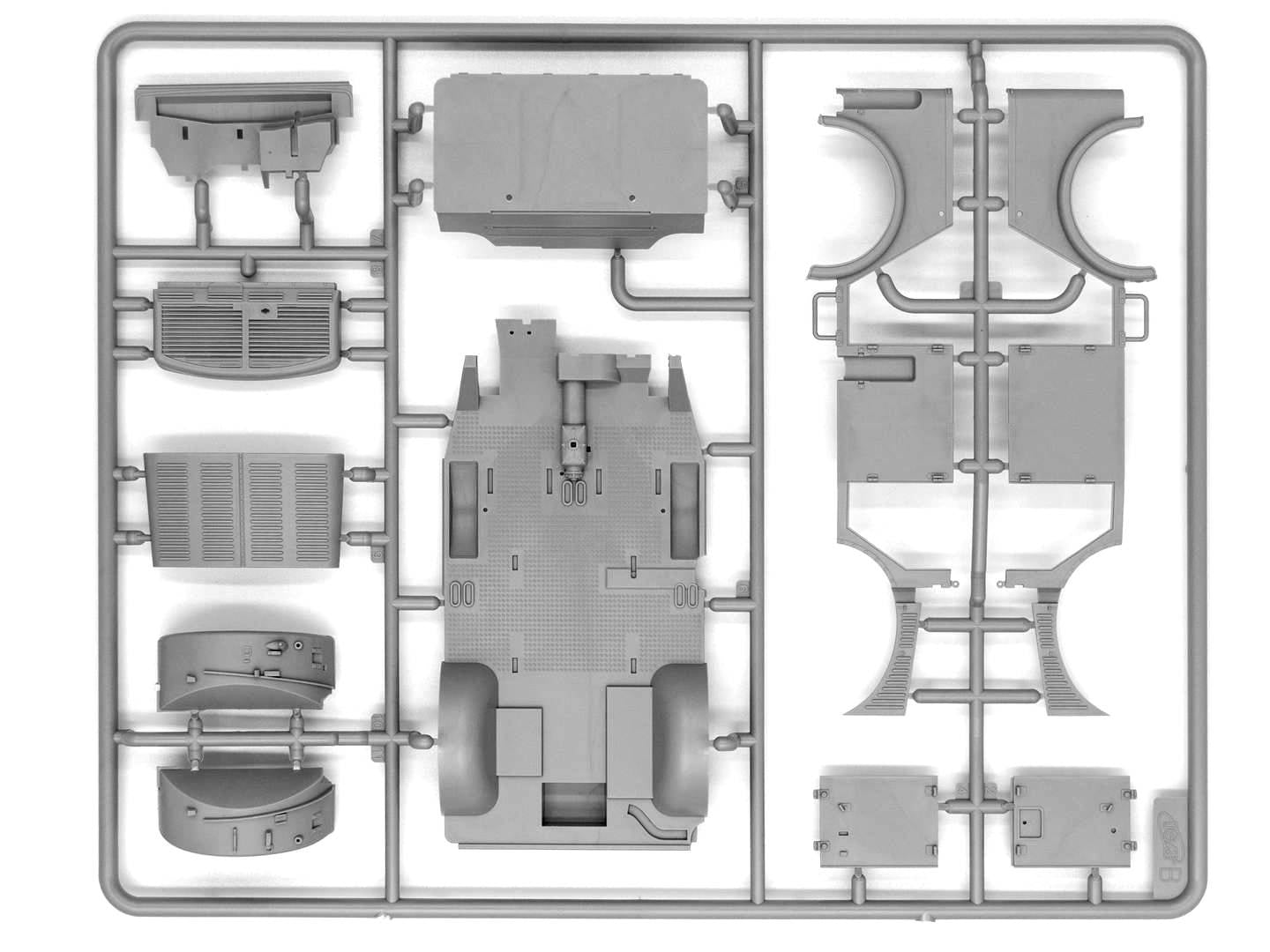 ICM 1/35 S.E.Pkw Kfz.70 W/ Zwillingssockel 36, German 35503 ICM35503