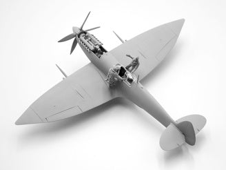 ICM WWII RAF Airfield Set, Spitfire Mk.IX & Spitfire Mk.VII, RAF Pilots & Ground Personnel (7 Figures)