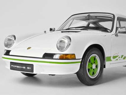 White Porsche 911 Carrera RS 2.7 1/8 Scale Full Metal Kit